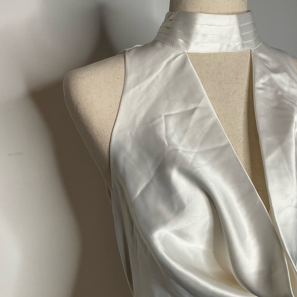 Lulus White Satin High Neck Cutout Cowl Open Back Maxi Gown Size Small - Picture 7 of 9